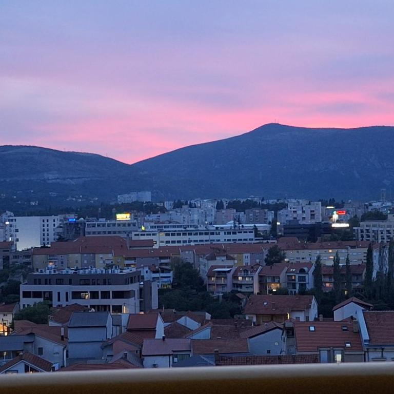 Sunset Apartment - Two-Bedroom Apartment - 29