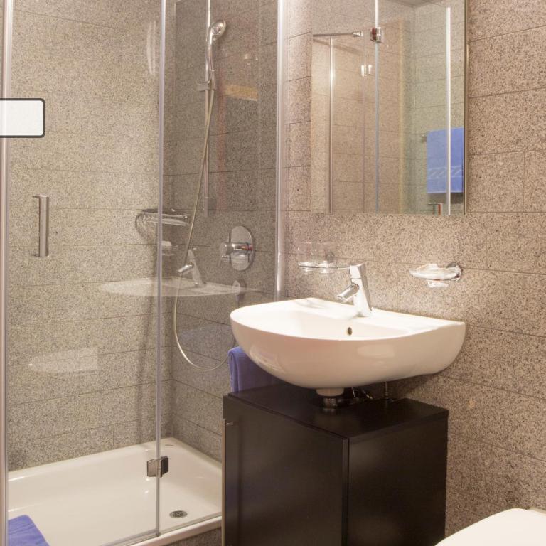 All In One Hotel - Inn Lodge / Swiss Lodge - Doppelzimmer - 4