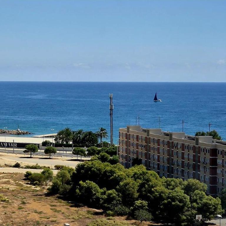 Alicante Sea View - Three-Bedroom Apartment - 6