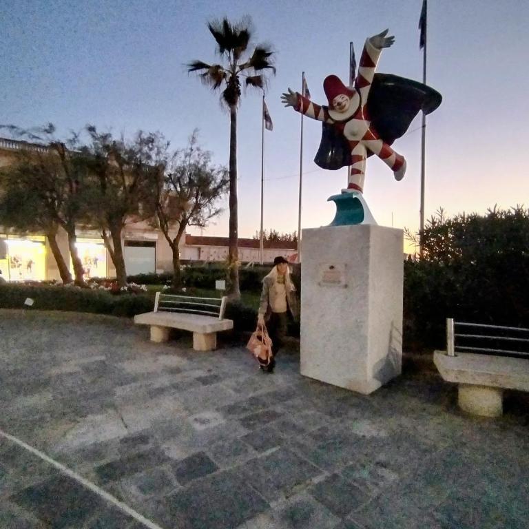 Viareggio sul mare - Appartamento con 3 Camere da Letto e Vista Acqua - 21