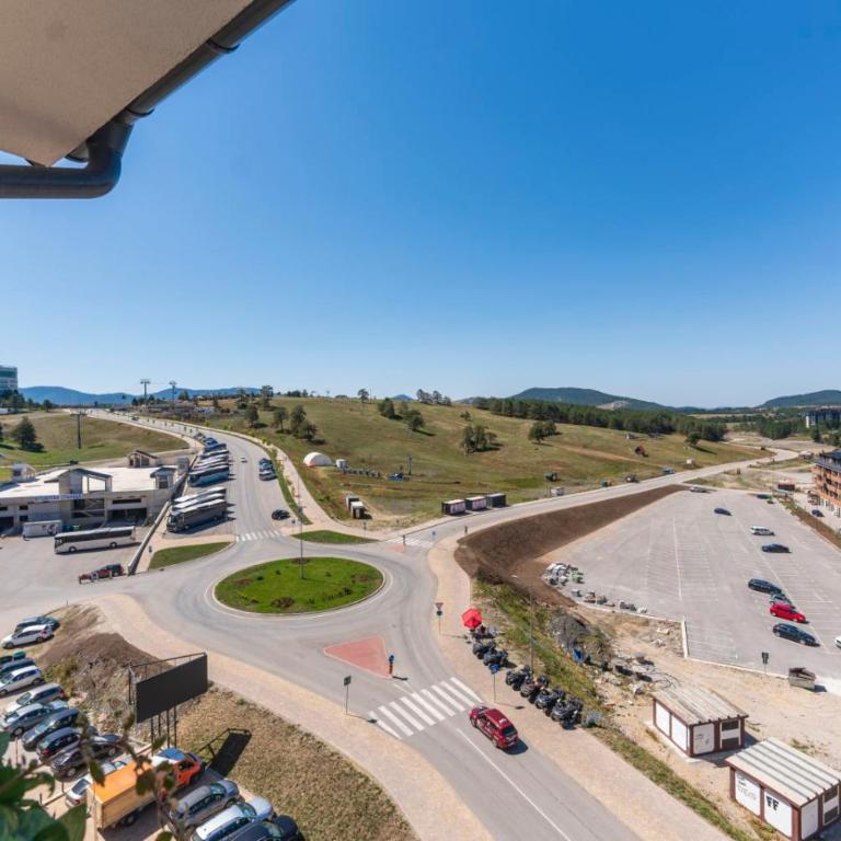 Lux Apartman Srećna Pčelica - One-Bedroom Apartment - 27