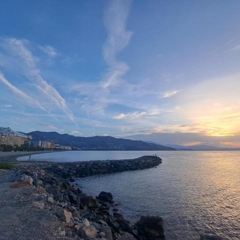 Velilla Seaview with Pool and Parking - Apartamento de 2 dormitorios con terraza y vistas al mar - 26
