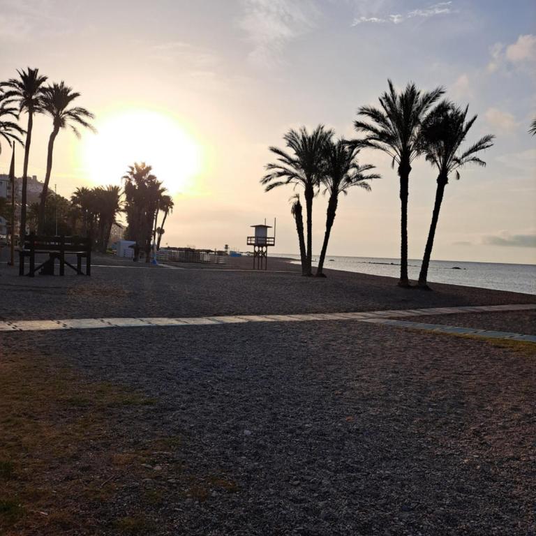 Velilla Seaview with Pool and Parking - Apartamento de 2 dormitorios con terraza y vistas al mar - 42