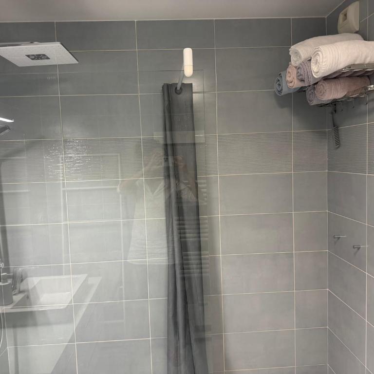 Victor Hugo Spa - One-Bedroom Apartment - 3
