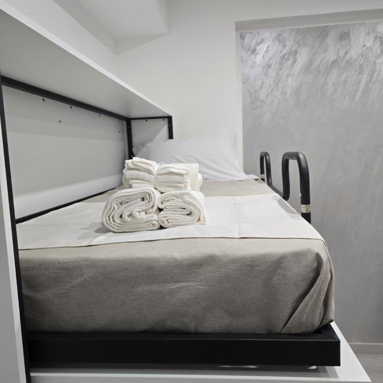 La Mantia Luxury Rooms - Camera Quadrupla con Bagno Privato - 11