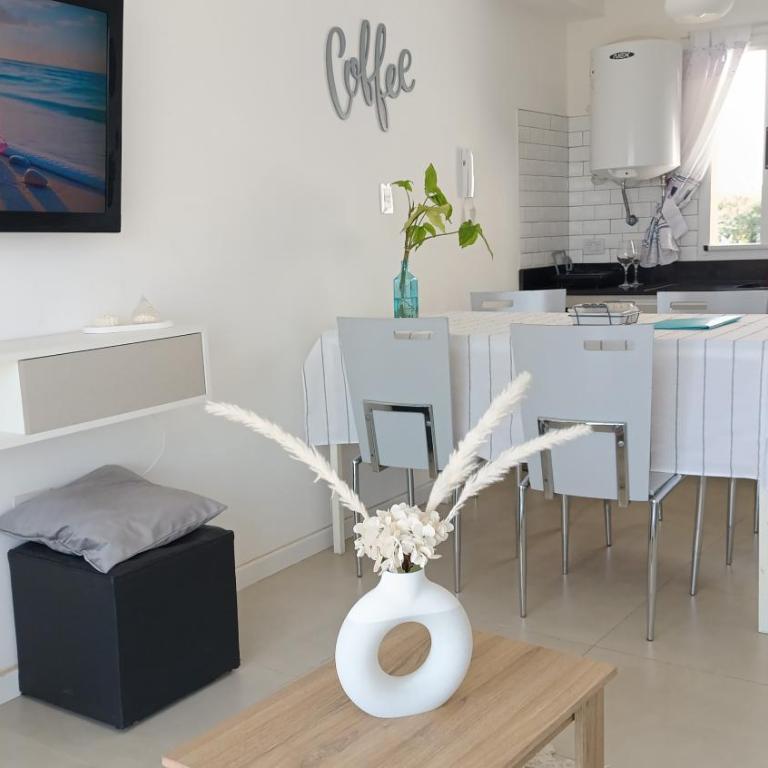 Apart Alameda - One-Bedroom Apartment with City View - 13