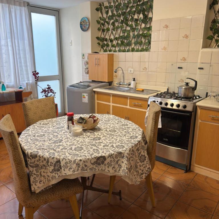 Vintage Apartment Arequipa - Two-Bedroom Superior Apartment - 4