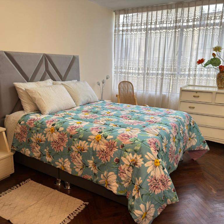 Vintage Apartment Arequipa - Two-Bedroom Superior Apartment - 8