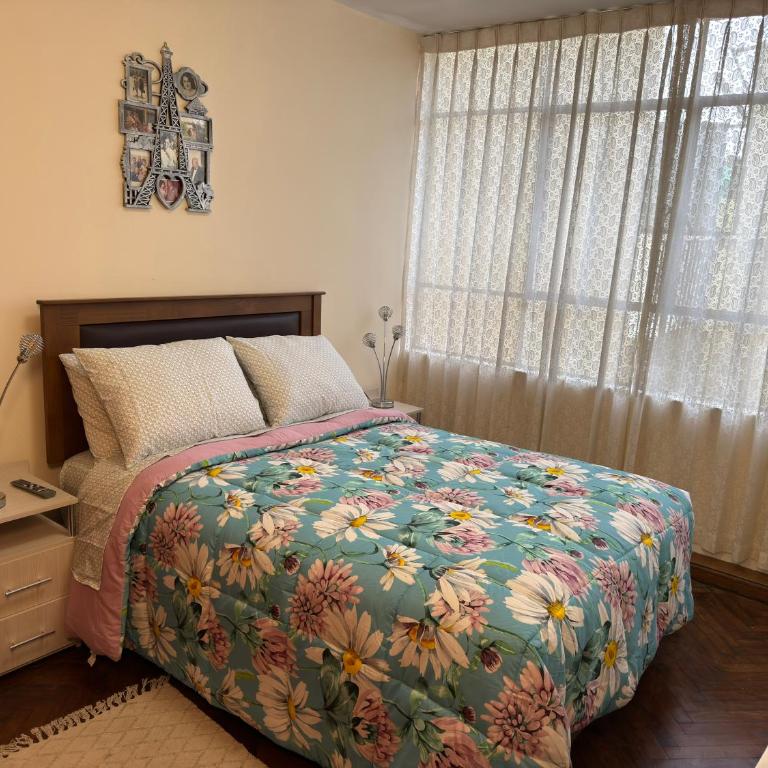 Vintage Apartment Arequipa - Two-Bedroom Superior Apartment - 23