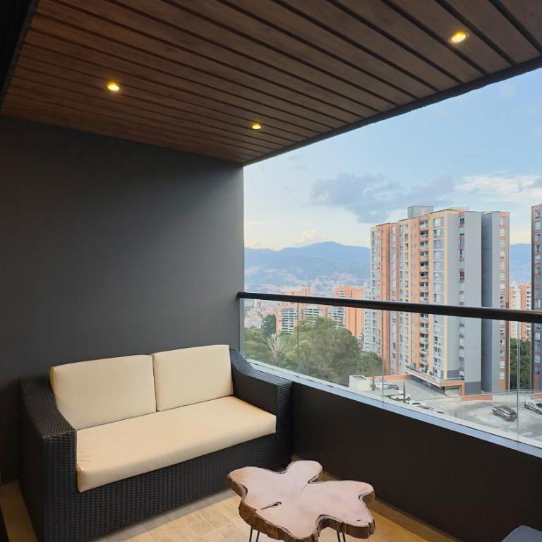 2BR Luxe Cozy Views Las Brujas Envigado - Two-Bedroom Apartment - 5