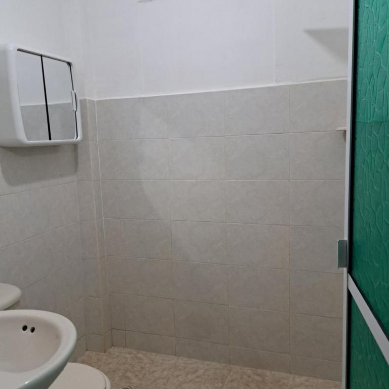 Arriendo habitaciones amobladas con aire acondicionado - Habitación Doble con baño privado - 8
