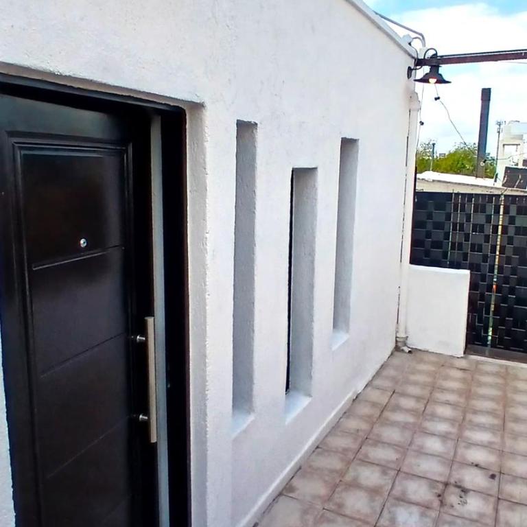 Moderno y céntrico-Comercios a pasos-Estilo B&N - One-Bedroom Apartment - 42