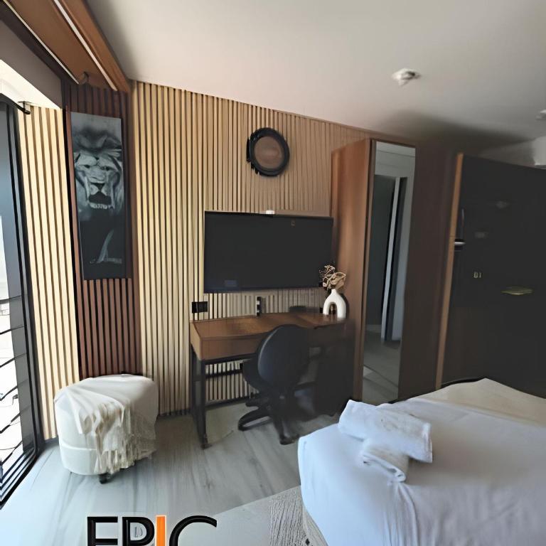 Epic Suite 501 Deluxe Airport - Suite - 9