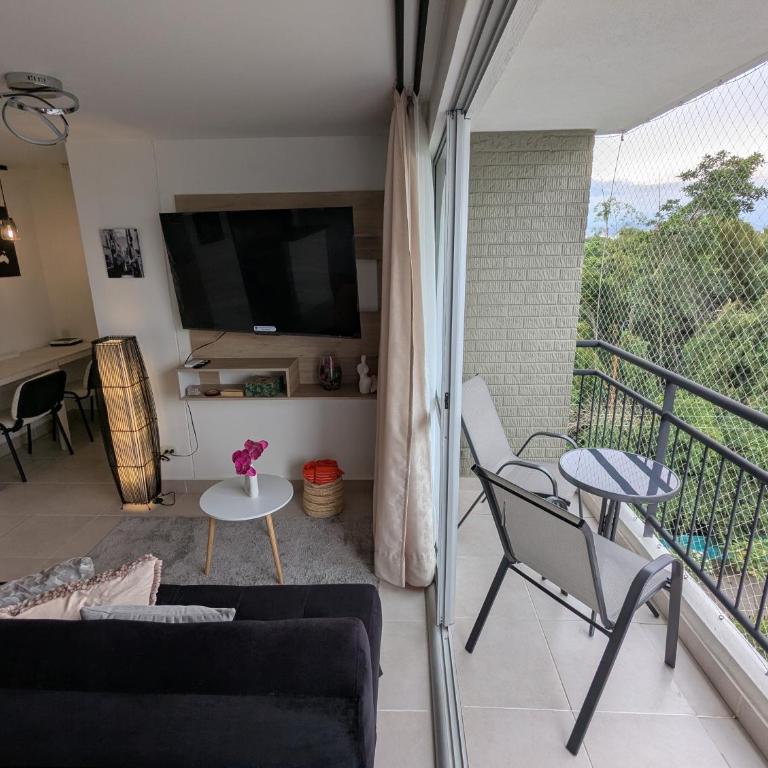 Lindo Apartamento al Sur de Cali, Cali - Three-Bedroom Apartment - 8