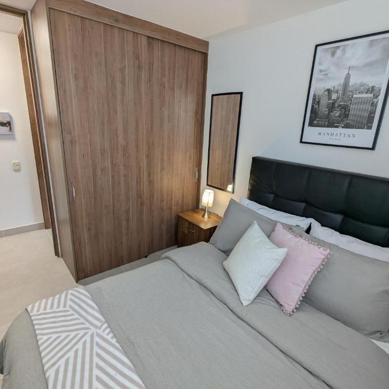 Lindo Apartamento al Sur de Cali, Cali - Three-Bedroom Apartment - 14