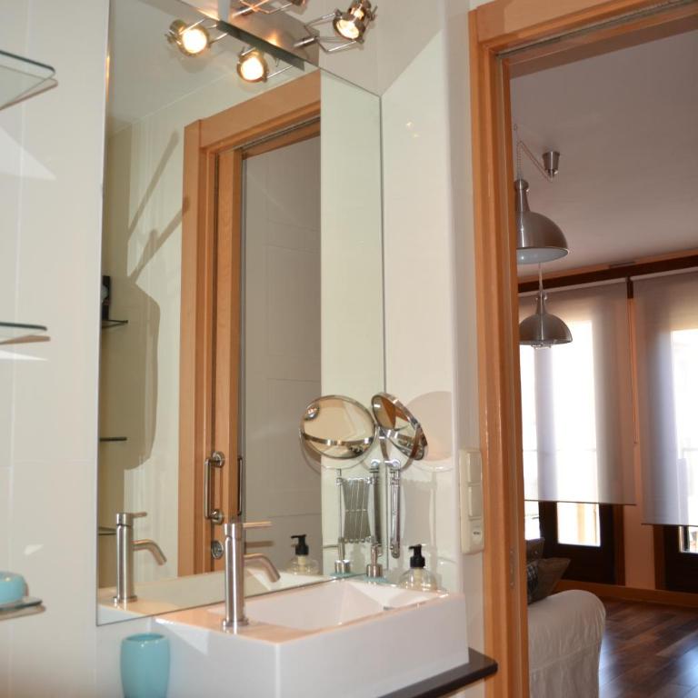 Apartamentos Suites&Homes - Estudio - calle Horno, 7 - 10