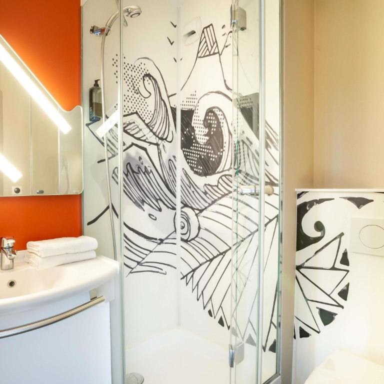 Ibis Budget Strasbourg Centre Gare - Chambre Familiale - 1