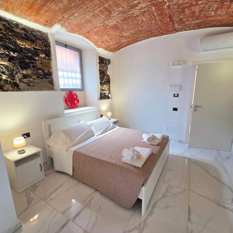Affittacamere Guest House Girò - Camera Matrimoniale con Bagno Privato - 8