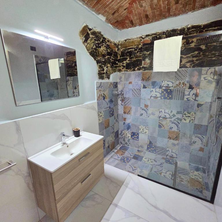 Affittacamere Guest House Girò - Camera Matrimoniale con Bagno Privato - 19