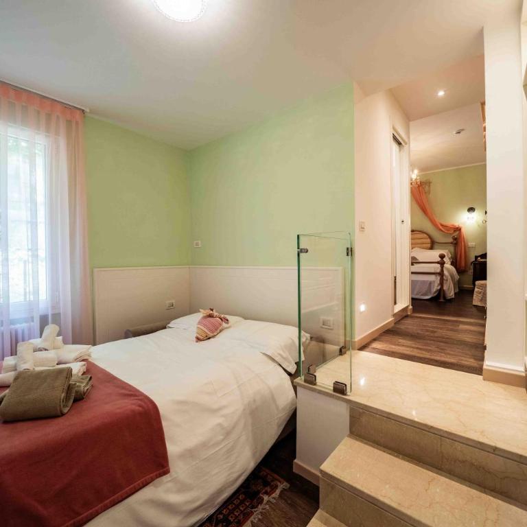 Hotel Serenella - Camera Familiare senza Balcone - 1