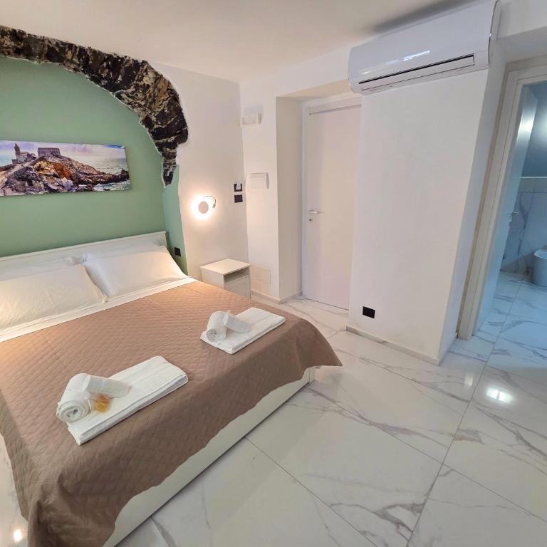 Affittacamere Guest House Girò - Camera Matrimoniale con Bagno Privato - 10