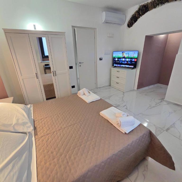 Affittacamere Guest House Girò - Camera Matrimoniale con Bagno Privato - 1