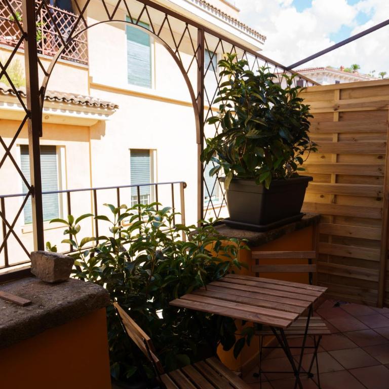 Castle Suite Borgo - Camera King Deluxe - 3