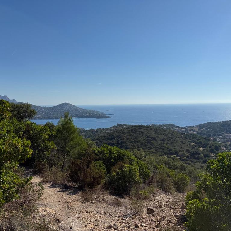 T2 Saint-Raphaël, Cap Esterel village, vue mer, rez de jardin - Apartment mit 1 Schlafzimmer - 56