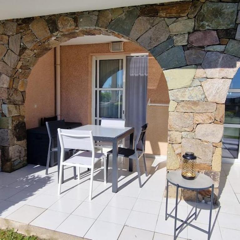 T2 Saint-Raphaël, Cap Esterel village, vue mer, rez de jardin - Apartment mit 1 Schlafzimmer - 12