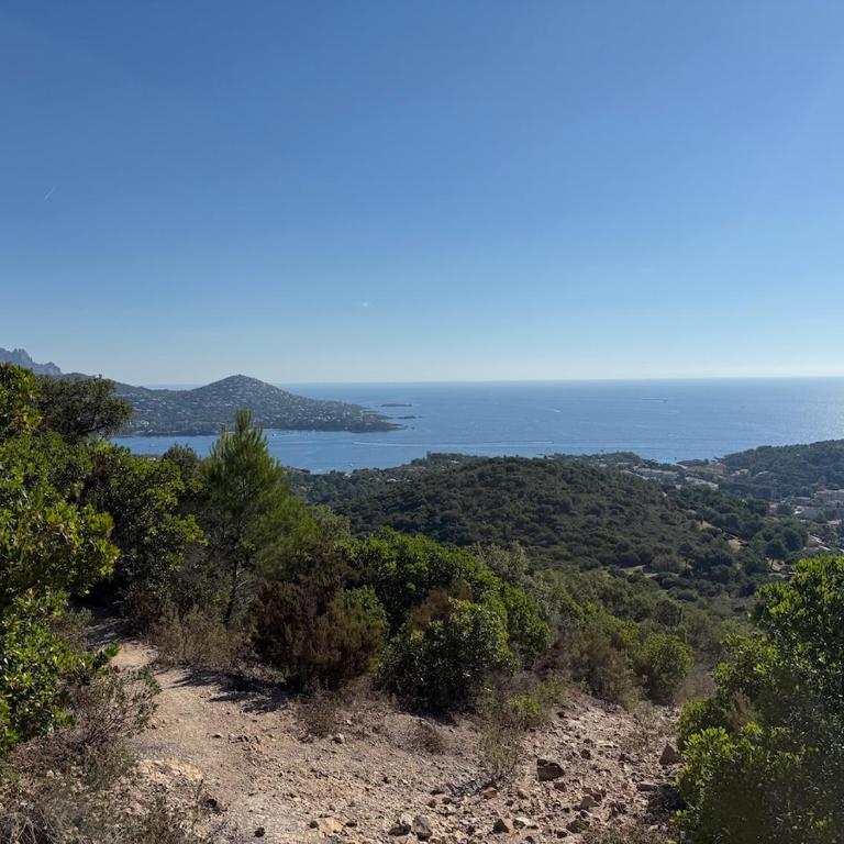 T2 Saint-Raphaël, Cap Esterel village, vue mer, rez de jardin - Apartment mit 1 Schlafzimmer - 2