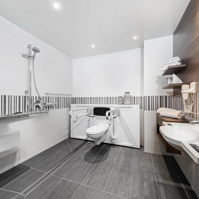 Allgäu Art Hotel - Camera Familiare (3 Adulti) - 3