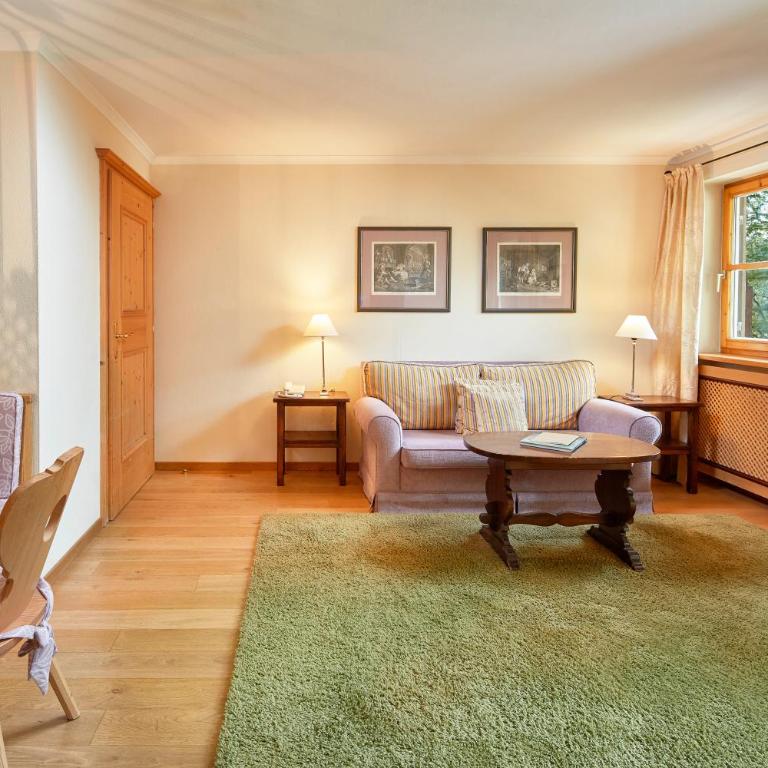 Landsitz Römerhof - Hotel Apartments - Classic Apartment mit 1 Schlafzimmer und Balkon - 3