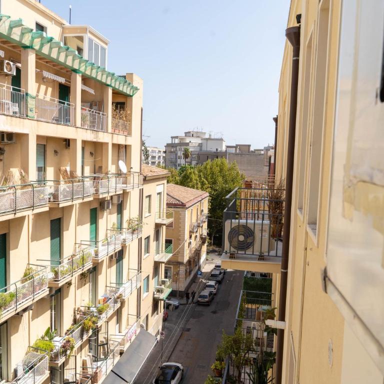 Casabona City Centre - Appartamento con 3 Camere da Letto - 15