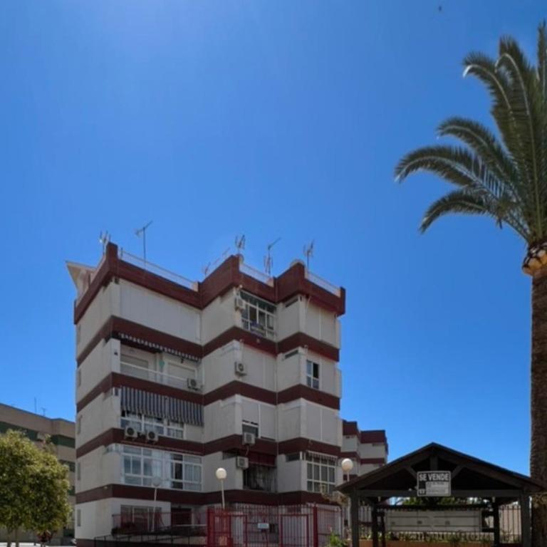 Cozy Modern Apartment with Pool in Nerja - Apartamento con vistas a la piscina - 17
