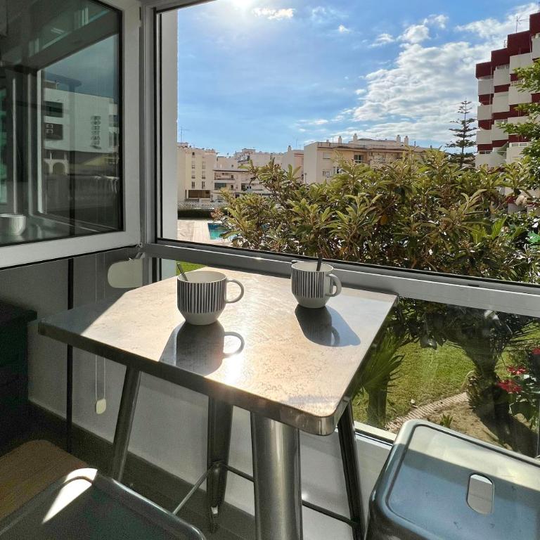 Cozy Modern Apartment with Pool in Nerja - Apartamento con vistas a la piscina - 6