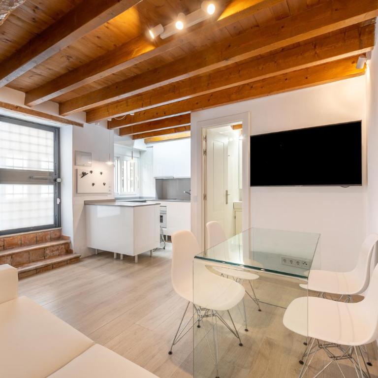 The Sailor House, minimum stay 30 nights, by PriorityVillas - Apartamento - 2