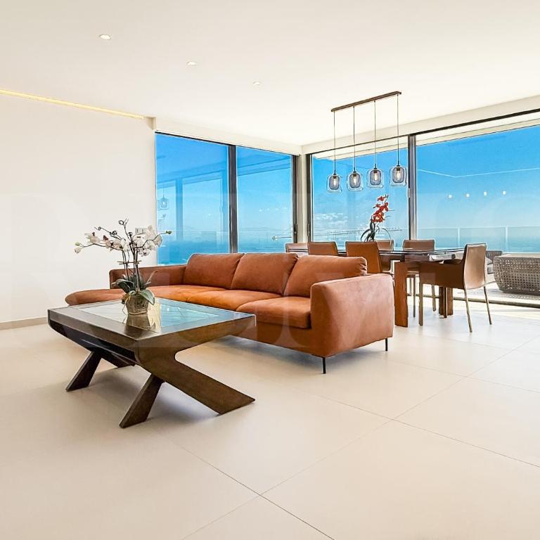 Seaview gem with terrace, hot tub and pool REMS - Apartamento de 3 dormitorios - 1