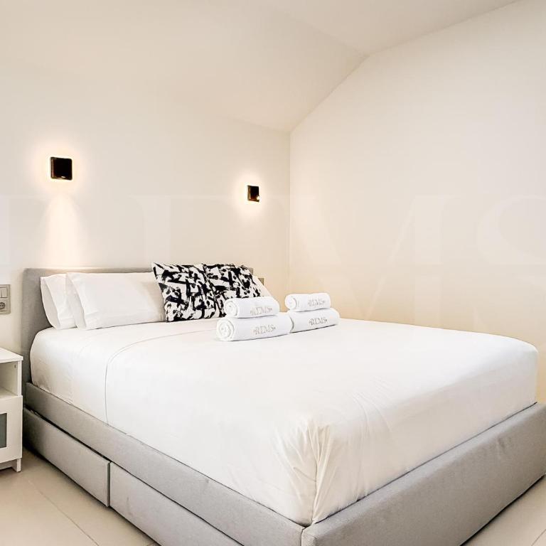 Seaview gem with terrace, hot tub and pool REMS - Apartamento de 3 dormitorios - 7