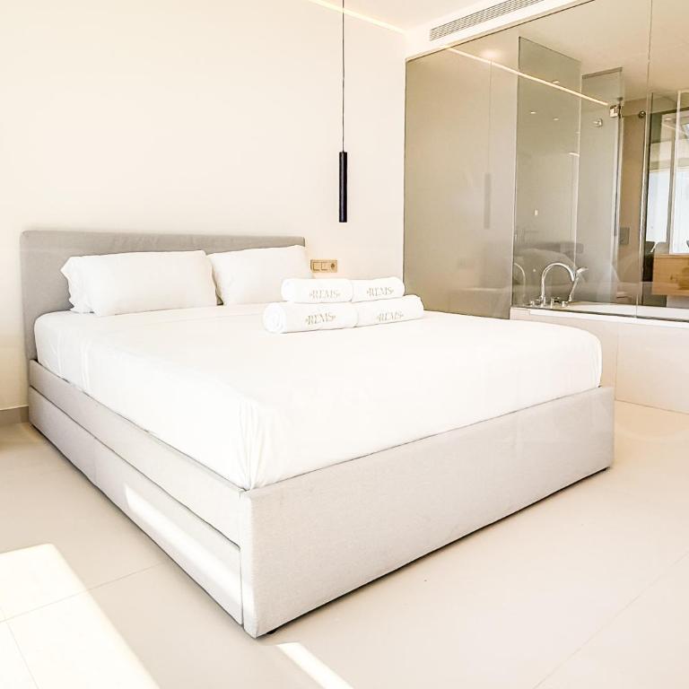 Seaview gem with terrace, hot tub and pool REMS - Apartamento de 3 dormitorios - 8