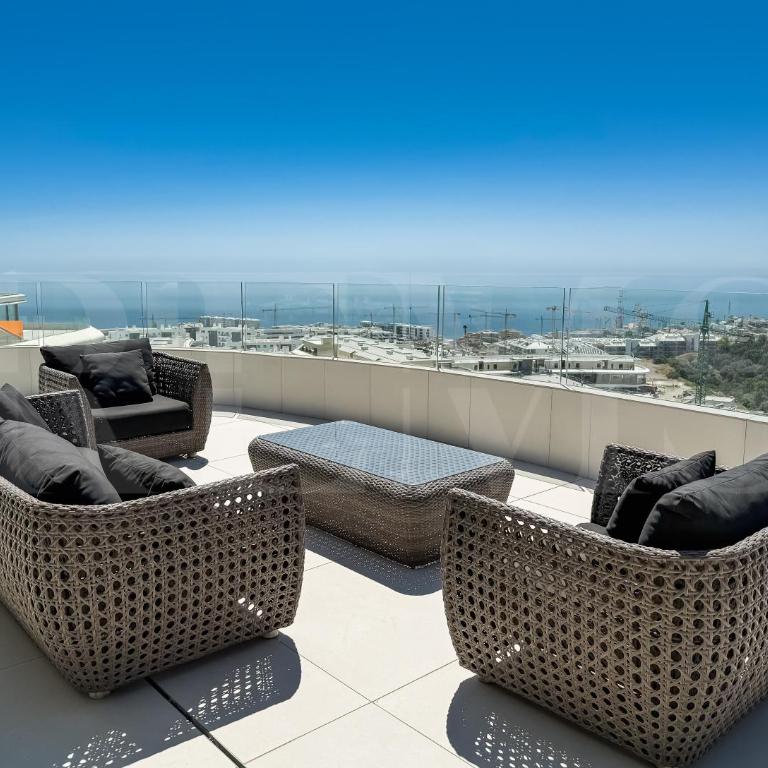 Seaview gem with terrace, hot tub and pool REMS - Apartamento de 3 dormitorios - 25