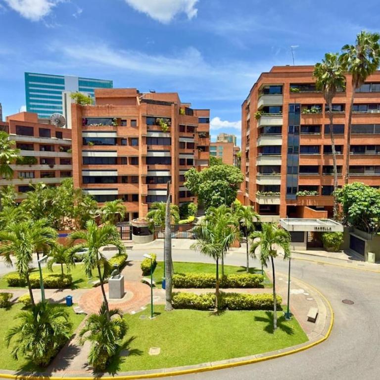 Apartment in Campo Alegre Chacao - Privileged Location - Apartamento de 2 dormitorios - 5