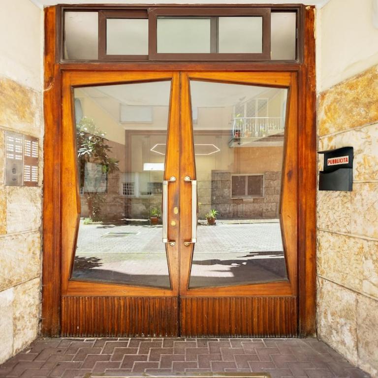 Geppy Vacation home near Saint Peter Basilica - Two-Bedroom Deluxe Apartment with Balcony - 30