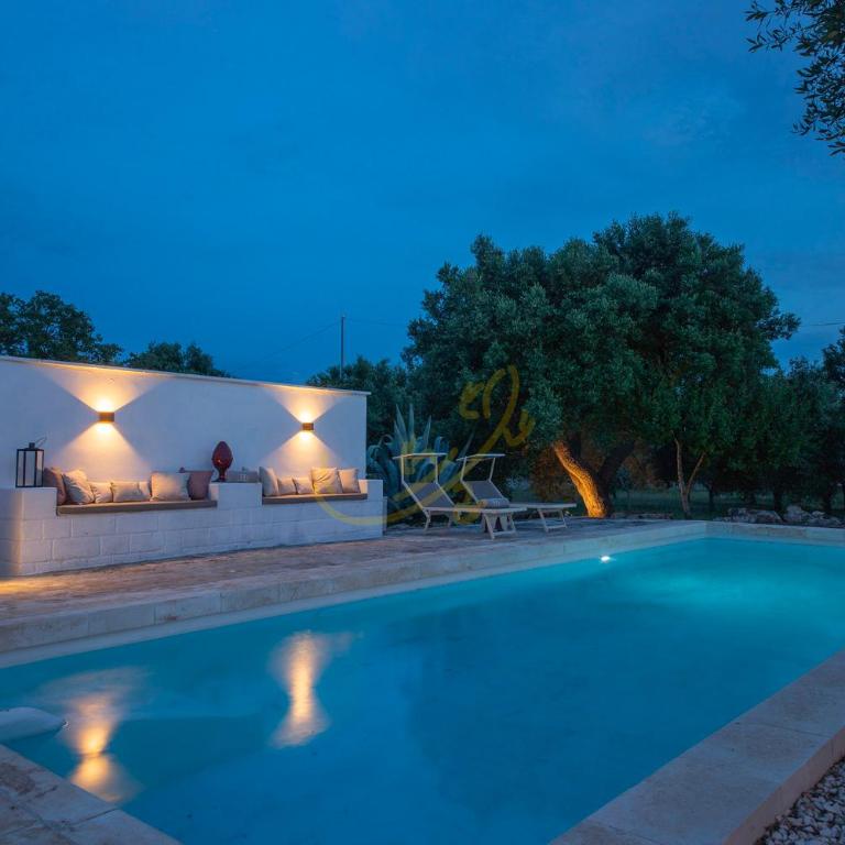 TD Trulli Chiara Tastefully Decorated Trulli with Pool - Two-Bedroom House - 34