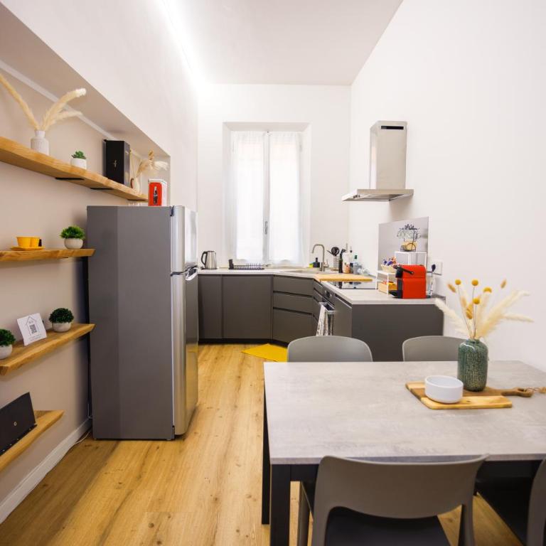Feltrinelli Suite - Appartamento con 2 Camere da Letto - 7