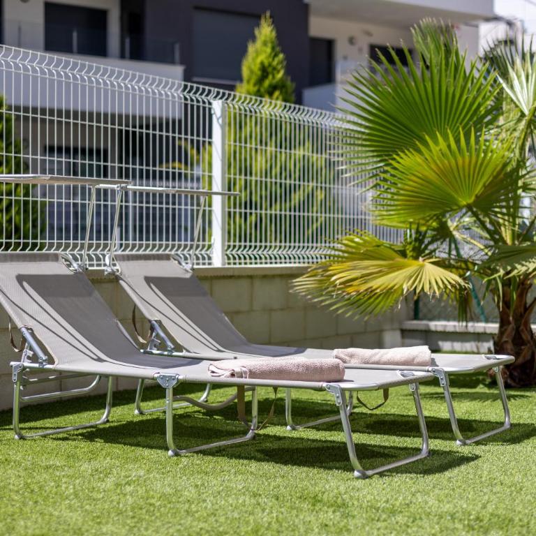 Casa Valentino - Elegant Apartment with Pool Access & Sunny Terrace - Apartamento con balcón - 33