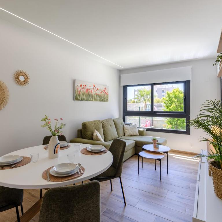 Casa Valentino - Elegant Apartment with Pool Access & Sunny Terrace - Apartamento con balcón - 51