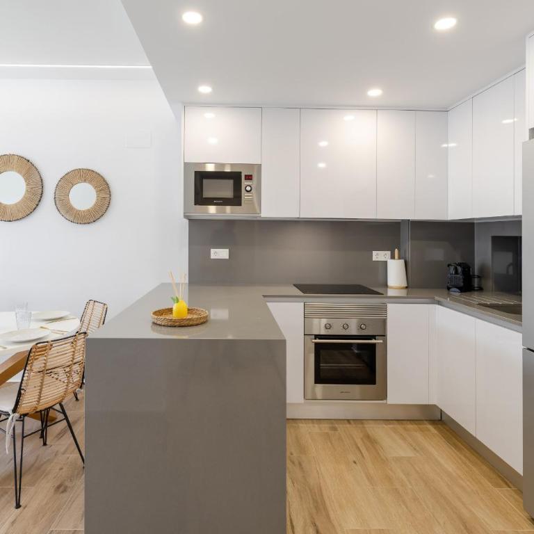 Alicia - Chic and Elegant Apartment with Modern Comfort - Apartamento con balcón - 4