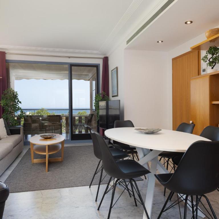 Lets Holidays Apartment Sea Views in Barcelona - Two-Bedroom Apartment with Sea View - 10
