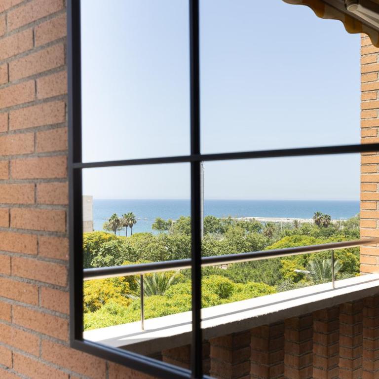 Lets Holidays Apartment Sea Views in Barcelona - Two-Bedroom Apartment with Sea View - 7