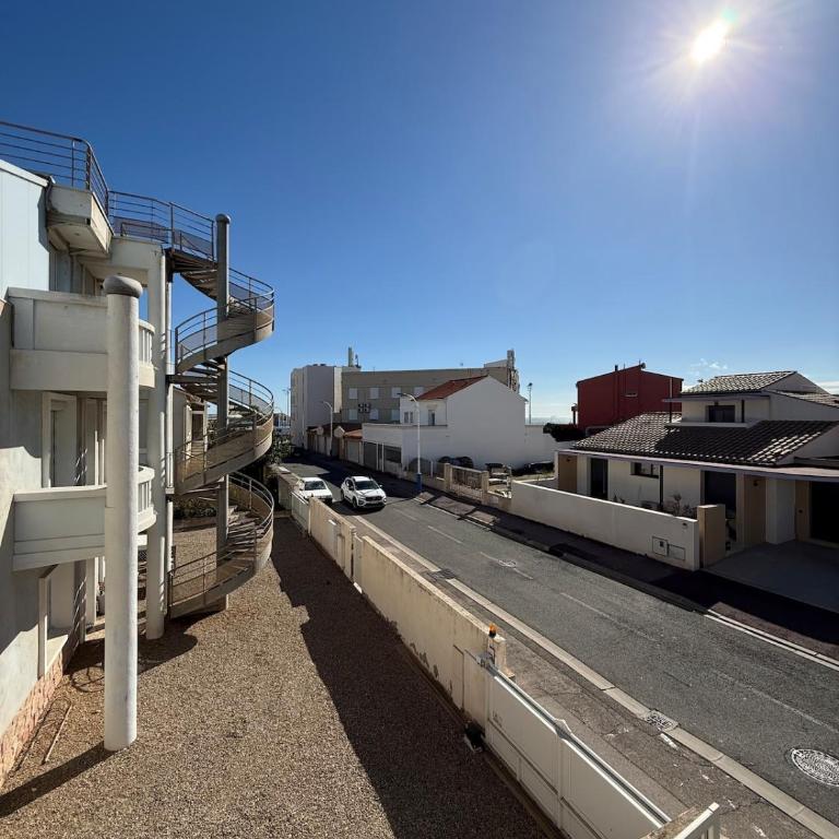 maison avec vue mer, terrasse, parking privé jardin et équipements famille - Maison 2 Chambres - 12